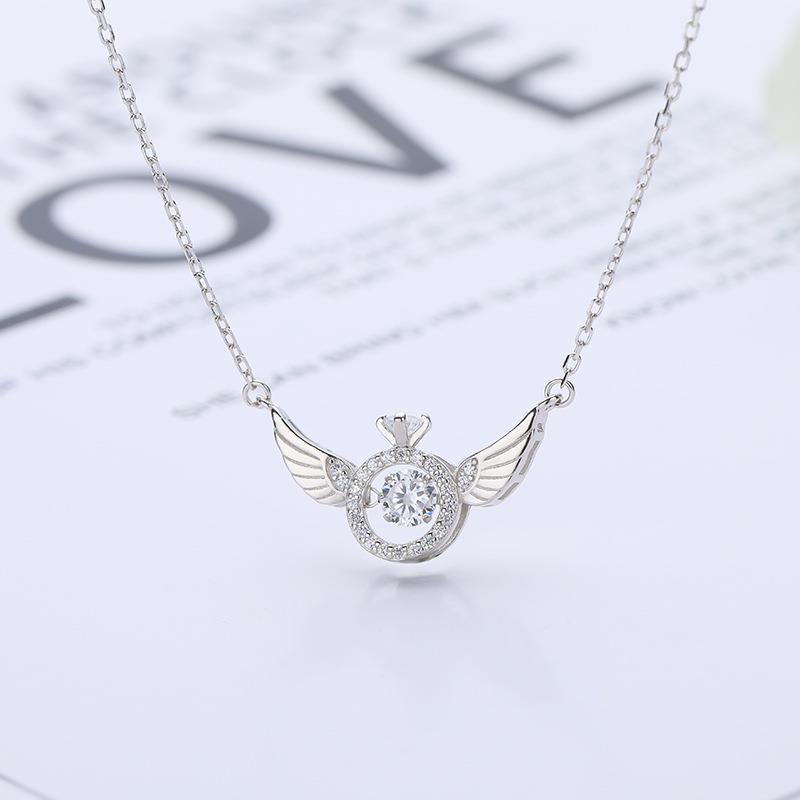 ANGEL WINGS NECKLACE