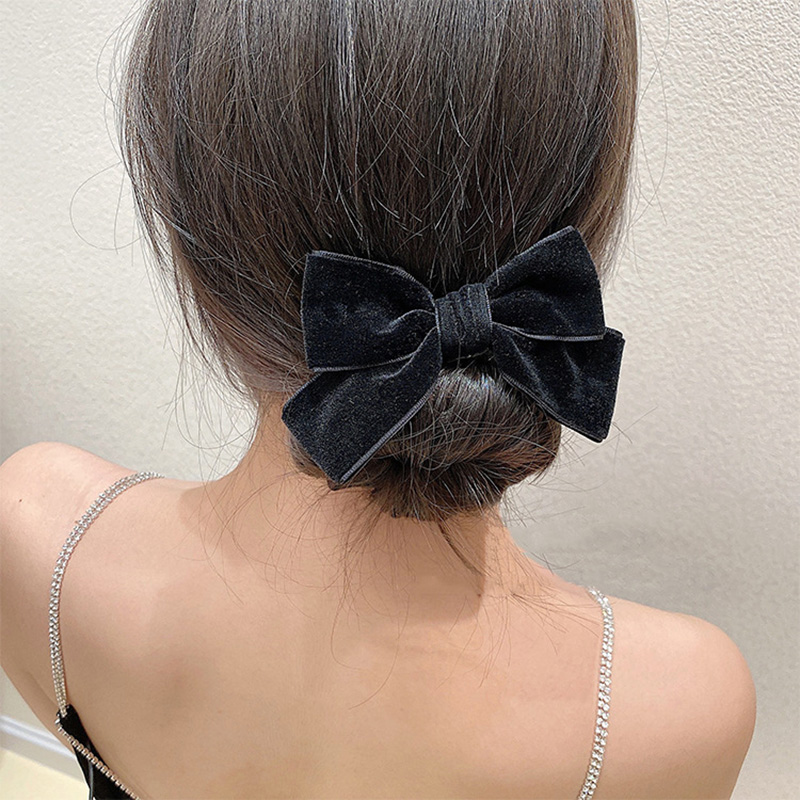 Lazy Velvet Bow Hairclip for Women Braided Hairpin